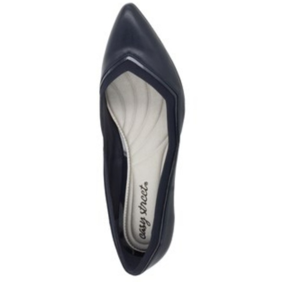 *** Easy Street Midnight Navy Scalloped Kim Pointed Toe Kitten Mid Tapered Heel! - Picture 3 of 8